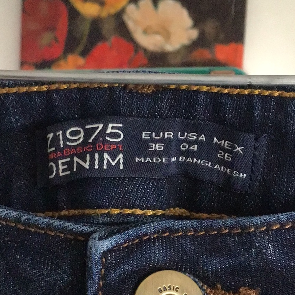 Jeans - Picture 5 of 11